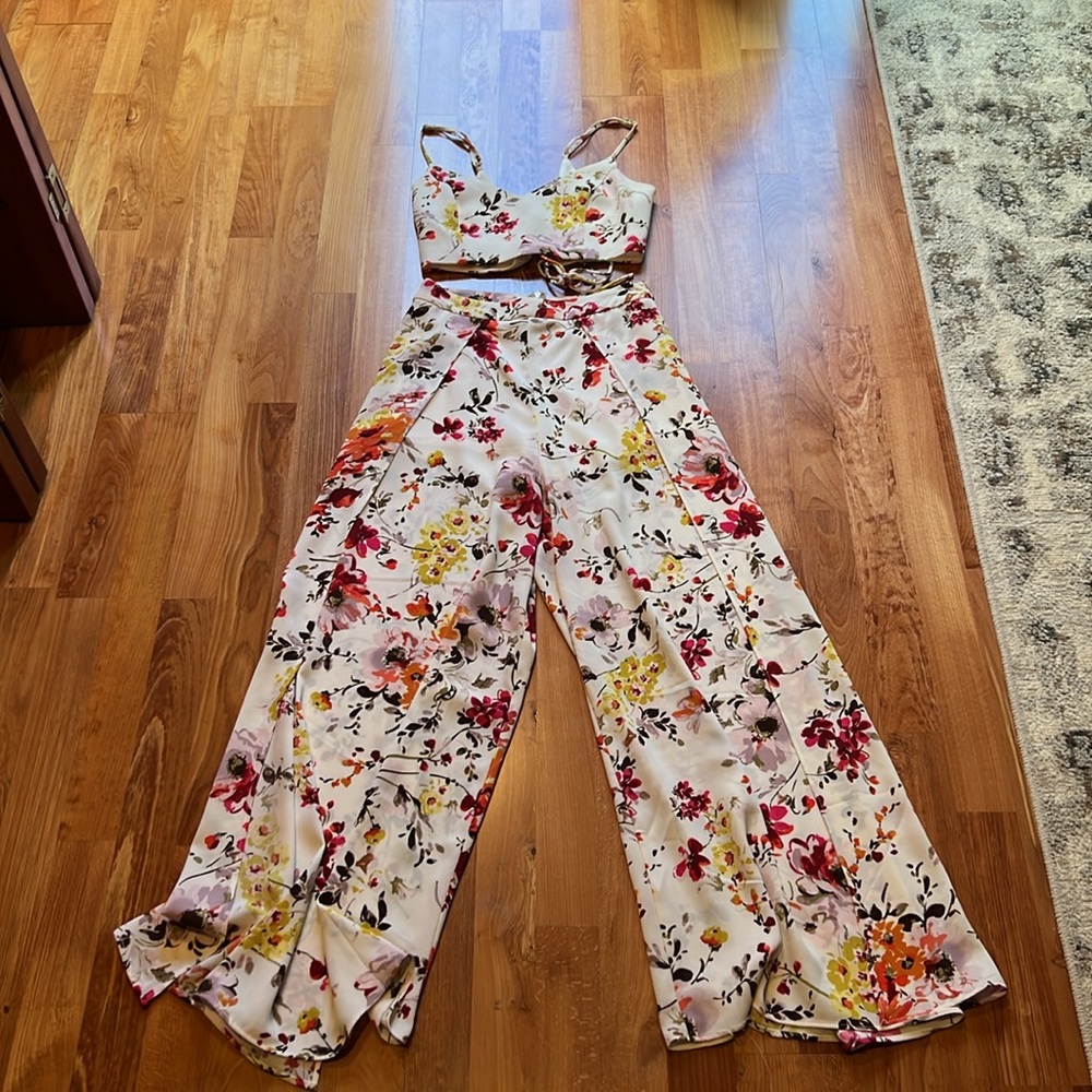 Lulus Two Piece Set - Picture 3 of 7